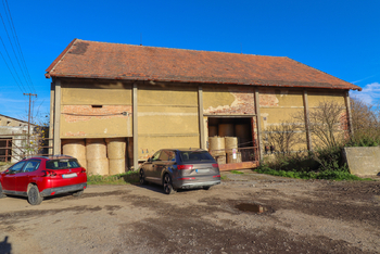 Prodej zemědělského objektu 2319 m², Jistebnice