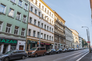 BYTOVÝ DŮM - Pronájem obchodních prostor 90 m², Praha 3 - Žižkov