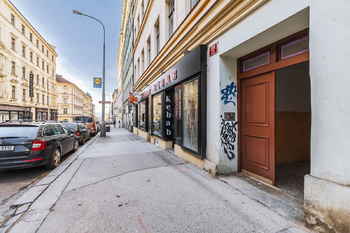 NEBYTOVÝ PROSTOR SEIFERTOVA - Pronájem obchodních prostor 90 m², Praha 3 - Žižkov