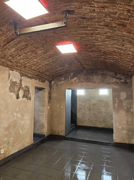 NEBYTOVÝ PROSTOR SEIFERTOVA - Pronájem obchodních prostor, Praha 3 - Žižkov