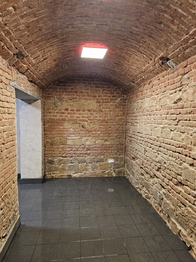 NEBYTOVÝ PROSTOR SEIFERTOVA - Pronájem obchodních prostor, Praha 3 - Žižkov