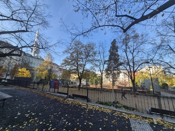 Prodej bytu 2+kk v osobním vlastnictví 55 m², Praha 3 - Žižkov