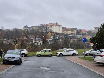 okolí - Pronájem bytu 2+kk v osobním vlastnictví 51 m², Kladno