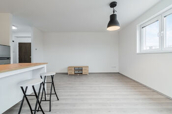 Pronájem bytu 2+kk v osobním vlastnictví 51 m², Vochov