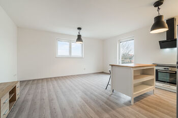 Pronájem bytu 2+kk v osobním vlastnictví 51 m², Vochov