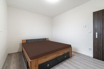 Pronájem bytu 2+kk v osobním vlastnictví 51 m², Vochov