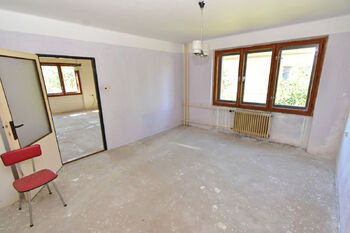 Ložnice v 1. NP. - Prodej domu 230 m², Městec Králové