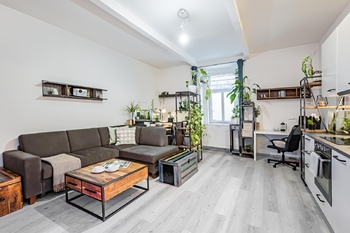 Prodej bytu 2+kk v osobním vlastnictví 53 m², Praha 4 - Nusle