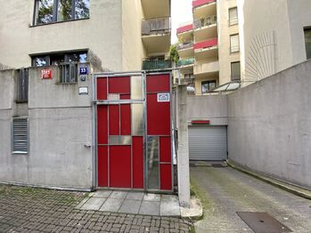 Vstup - Pronájem bytu 2+kk v osobním vlastnictví 70 m², Praha 4 - Michle