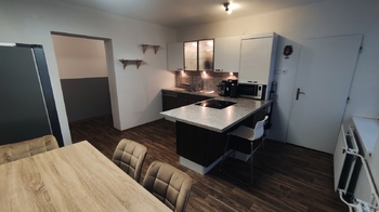 Prodej bytu 3+1 v osobním vlastnictví 90 m², Štíty