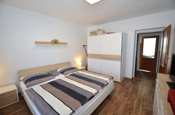 Prodej bytu 3+1 v osobním vlastnictví 81 m², Štíty