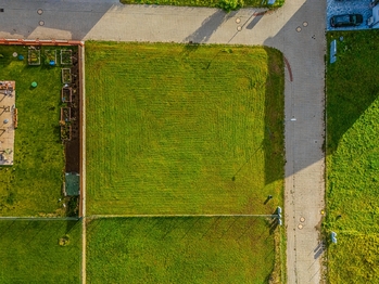 Prodej pozemku 791 m², Větrušice