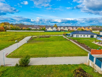 Prodej pozemku 791 m², Větrušice