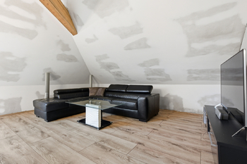 Prodej bytu atypický v osobním vlastnictví 192 m², Oleška