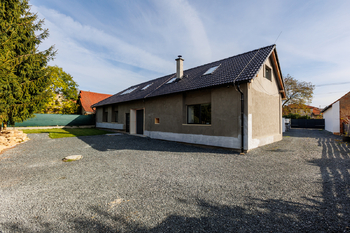 Prodej domu 180 m², Oleška