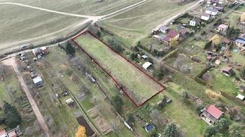 Prodej pozemku 2142 m², Třebíč