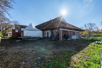 Výrobní, skladový areál Troubsko - Pronájem skladovacích prostor 3000 m², Troubsko