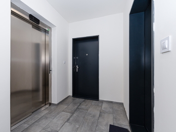 Pronájem bytu 3+kk v osobním vlastnictví 100 m², Praha 5 - Jinonice