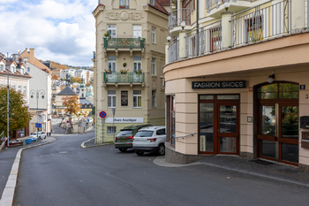 Prodej obchodních prostor 31 m², Karlovy Vary