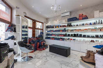 Prodej obchodních prostor 31 m², Karlovy Vary