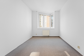 Prodej bytu 2+kk v osobním vlastnictví 66 m², Praha 5 - Hlubočepy