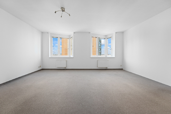 Prodej bytu 2+kk v osobním vlastnictví 66 m², Praha 5 - Hlubočepy