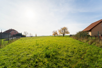 Prodej pozemku 1072 m², Všechlapy