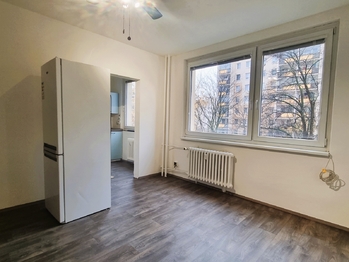 Pronájem bytu 1+kk v osobním vlastnictví 30 m², Praha 4 - Chodov