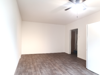 Pronájem bytu 1+kk v osobním vlastnictví 30 m², Praha 4 - Chodov