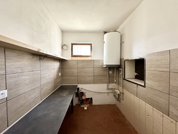 Prodej obchodních prostor 150 m², Jindřichův Hradec