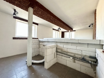 Prodej obchodních prostor 150 m², Jindřichův Hradec