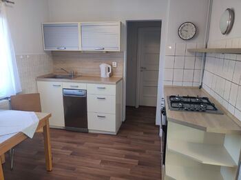 Pronájem bytu 2+1 v osobním vlastnictví 65 m², Pardubice