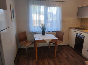 Pronájem bytu 2+1 v osobním vlastnictví 65 m², Pardubice