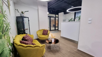 Pronájem obchodních prostor 165 m², Praha 8 - Karlín