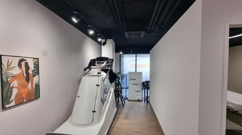 Pronájem obchodních prostor 165 m², Praha 8 - Karlín