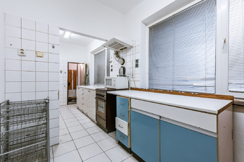 Kuchyň - Prodej domu 180 m², Desná