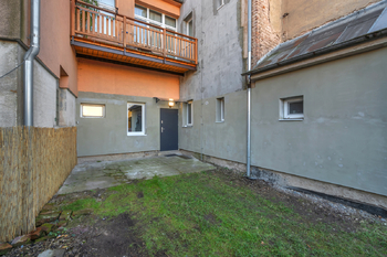 Pronájem bytu 2+1 v osobním vlastnictví 61 m², Hradec Králové