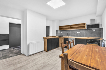 Pronájem bytu 2+1 v osobním vlastnictví 61 m², Hradec Králové