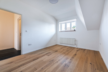 Pokoj 2 - Pronájem bytu 3+kk v osobním vlastnictví 188 m², Praha 9 - Satalice
