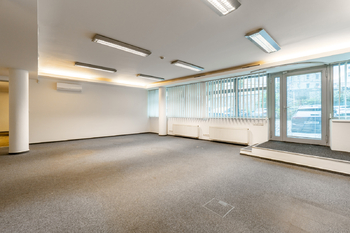 Pronájem kancelářských prostor 103 m², Praha 5 - Smíchov