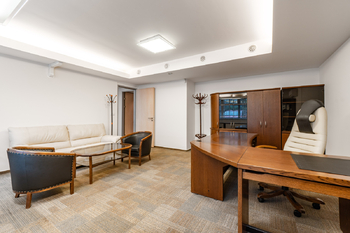 Pronájem kancelářských prostor 103 m², Praha 5 - Smíchov