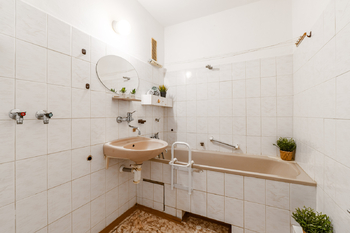 Prodej bytu 3+1 v osobním vlastnictví 74 m², Praha 4 - Krč