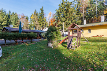 Prodej ubytovacího zařízení 795 m², Nová Role