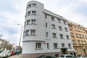 Pronájem bytu 1+kk v osobním vlastnictví 25 m², Praha 4 - Nusle