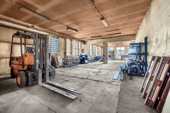 Prodej skladovacích prostor 1280 m², Doubravice