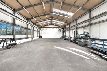 Prodej skladovacích prostor 1280 m², Doubravice