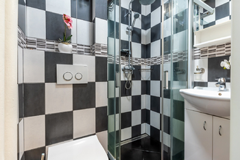 Prodej bytu 1+kk v osobním vlastnictví 24 m², Praha 10 - Strašnice