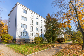 Prodej bytu 1+kk v osobním vlastnictví 24 m², Praha 10 - Strašnice