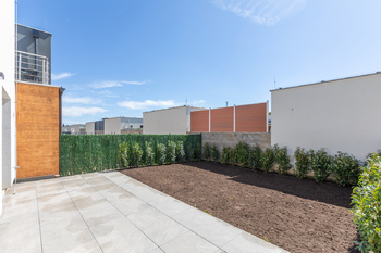 Pronájem domu 107 m², Praha 9 - Hostavice