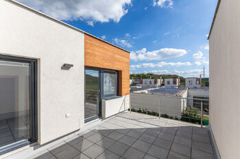 Pronájem domu 107 m², Praha 9 - Hostavice